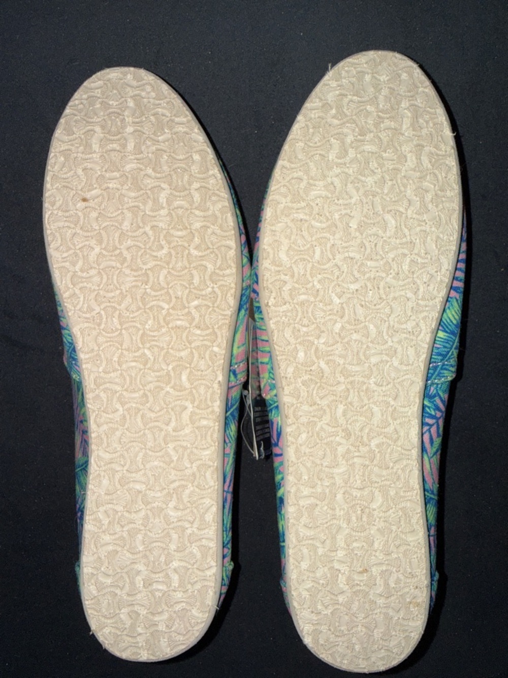 TOMS Tropical Leaf Print Pink & Green Alpargata Flats summer, flats, colorful - Picture 7 of 9